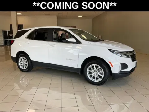 White 2024 Chevrolet Equinox LT for sale in Overland Park, KS