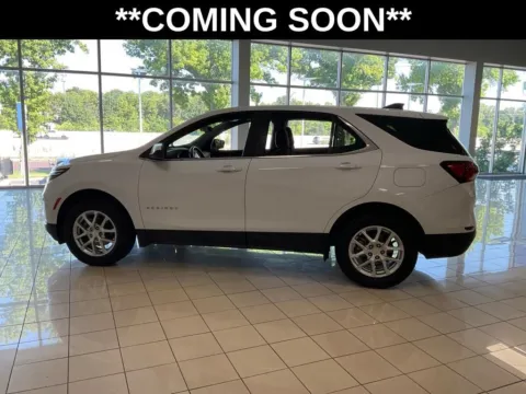 More photos of 2024 Chevrolet Equinox LT at Acura of Overland Park, KS