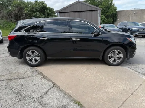 More photos of 2020 Acura MDX 3.5L at Acura of Overland Park, KS