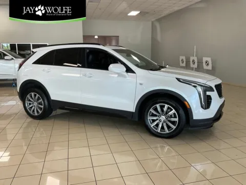 White 2019 Cadillac XT4 FWD Sport for sale in Overland Park, KS