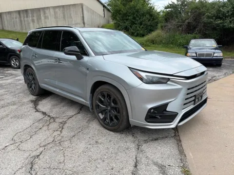 Another view of 2025 Lexus TX 500h F SPORT Luxury for sale in Overland Park, KS at Acura of Overland Park
