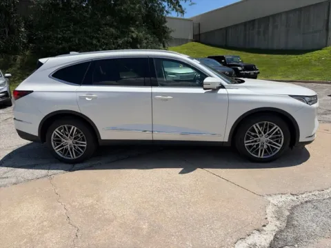 More photos of 2024 Acura MDX w/Advance Package at Acura of Overland Park, KS