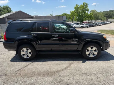 More photos of 2006 Toyota 4Runner SR5 at Acura of Overland Park, KS