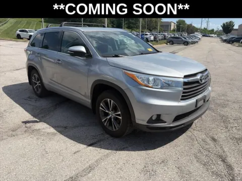 Another view of 2016 Toyota Highlander XLE for sale in Overland Park, KS at Acura of Overland Park