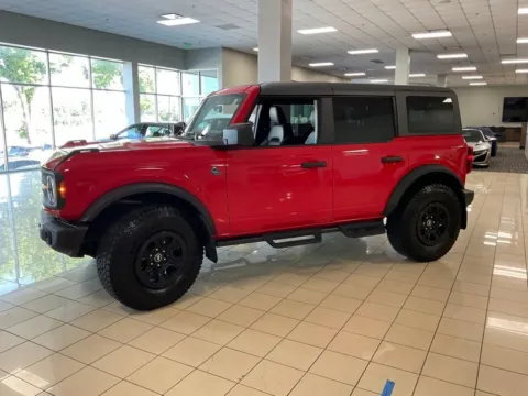 Another view of 2024 Ford Bronco Black Diamond for sale in Overland Park, KS at Acura of Overland Park