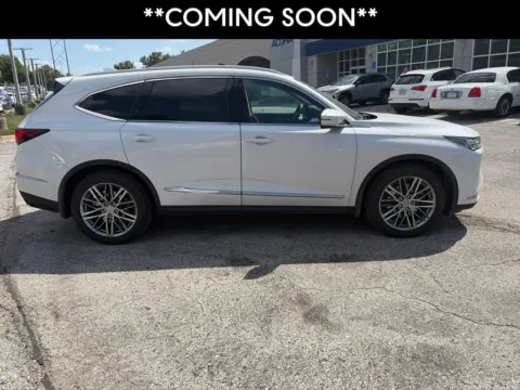 More photos of 2024 Acura MDX w/Advance Package at Acura of Overland Park, KS