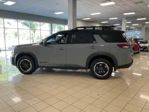 More photos of 2024 Nissan Pathfinder Rock Creek at Acura of Overland Park, KS