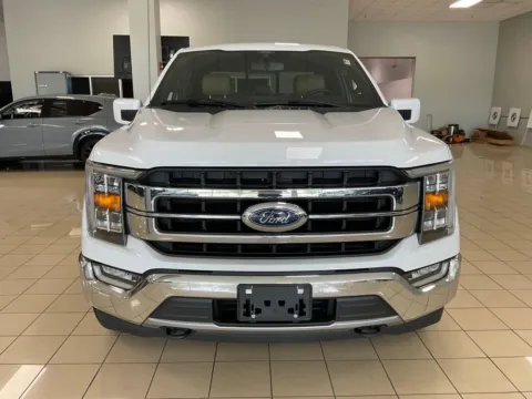 Photos of 2021 Ford F-150 LARIAT for sale in Overland Park, KS at Acura of Overland Park