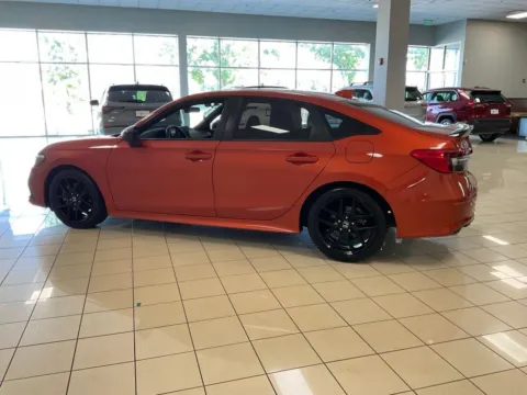 More photos of 2023 Honda Civic Si at Acura of Overland Park, KS