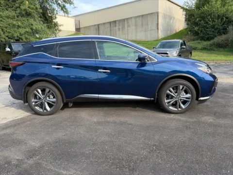 More photos of 2021 Nissan Murano Platinum at Acura of Overland Park, KS