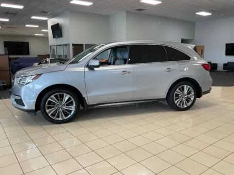 More photos of 2018 Acura MDX w/Technology Pkg at Acura of Overland Park, KS