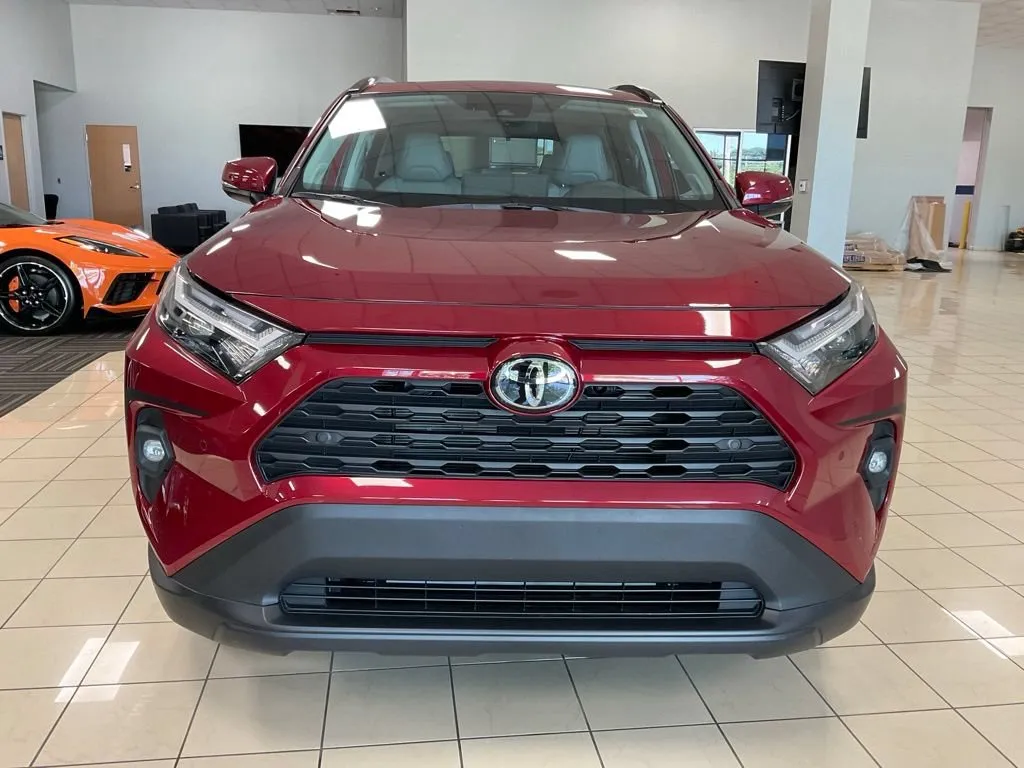 Used 2025 Toyota RAV4 XLE Premium with VIN 2T3A1RFV5SW584161 for sale in Kansas City