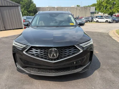 Photos of 2025 Acura MDX w/Advance Package for sale in Overland Park, KS at Acura of Overland Park