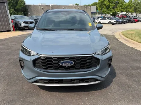Photos of 2023 Ford Escape ST-Line Select for sale in Overland Park, KS at Acura of Overland Park