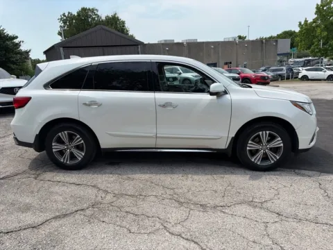 More photos of 2019 Acura MDX 3.5L at Acura of Overland Park, KS