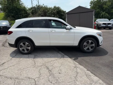 More photos of 2019 Mercedes-Benz GLC 300 at Acura of Overland Park, KS