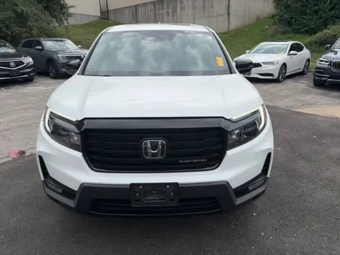 Photos of 2022 Honda Ridgeline Black Edition for sale in Overland Park, KS at Acura of Overland Park