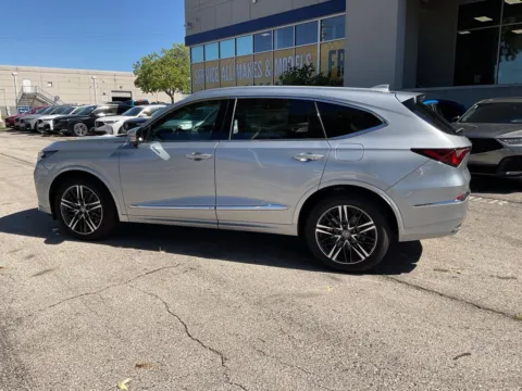 More photos of 2026 Acura MDX w/Advance Package at Acura of Overland Park, KS
