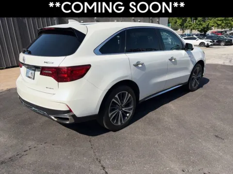 More photos of 2019 Acura MDX w/Technology Pkg at Acura of Overland Park, KS