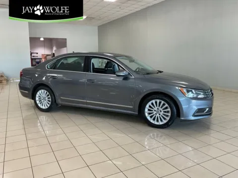 Gray 2017 Volkswagen Passat 1.8T SE for sale in Overland Park, KS