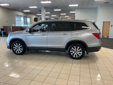 More photos of 2021 Honda Pilot EX-L at Acura of Overland Park, KS