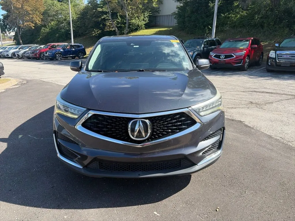 Used 2020 Acura RDX Technology Package with VIN 5J8TC2H52LL013837 for sale in Kansas City