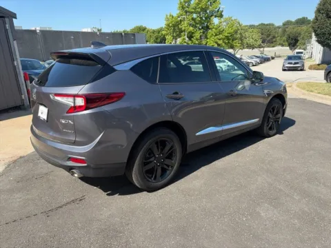 More photos of 2019 Acura RDX w/Advance Pkg at Acura of Overland Park, KS