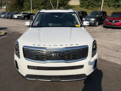 Another view of 2021 Kia Telluride S for sale in Overland Park, KS at Acura of Overland Park