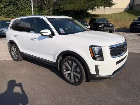 More photos of 2021 Kia Telluride S at Acura of Overland Park, KS