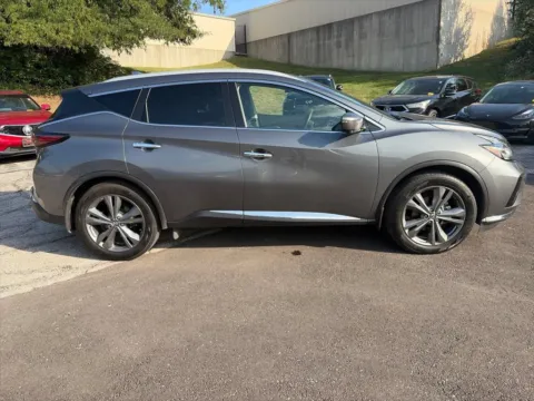 More photos of 2019 Nissan Murano Platinum at Acura of Overland Park, KS