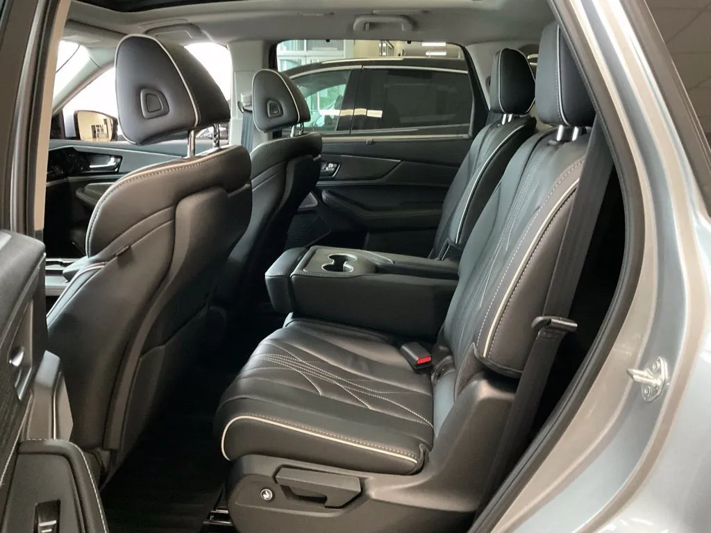 2026 Acura MDX Advance Package - Photo 25