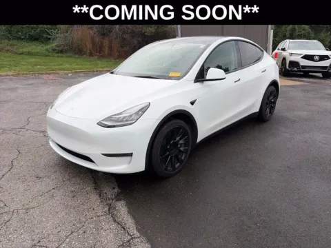 White 2022 Tesla Model Y Long Range for sale in Overland Park, KS