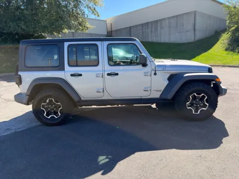 More photos of 2019 Jeep Wrangler Unlimited Sport S at Acura of Overland Park, KS