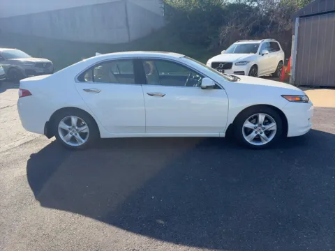 More photos of 2010 Acura TSX 2.4 at Acura of Overland Park, KS
