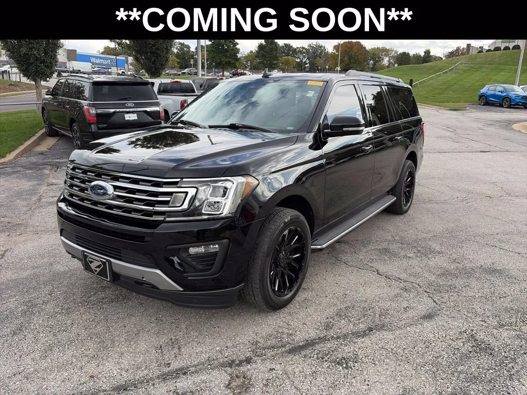 Black 2019 Ford Expedition Max XLT for sale in Overland Park, KS