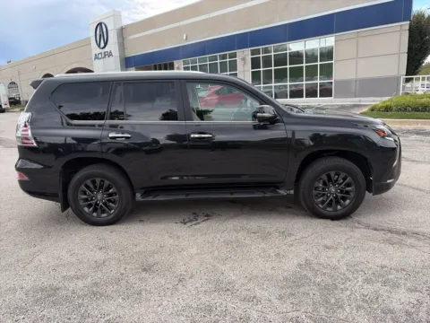 More photos of 2023 Lexus GX 460 Premium at Acura of Overland Park, KS
