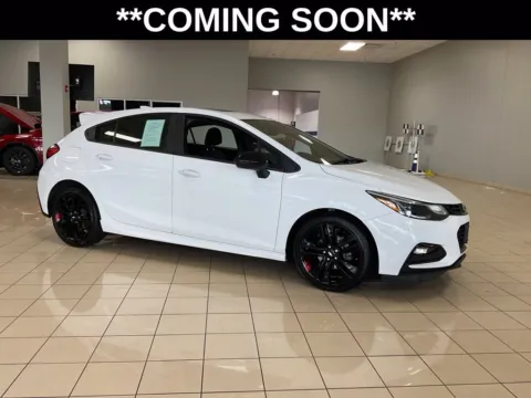 White 2018 Chevrolet Cruze LT for sale in Overland Park, KS
