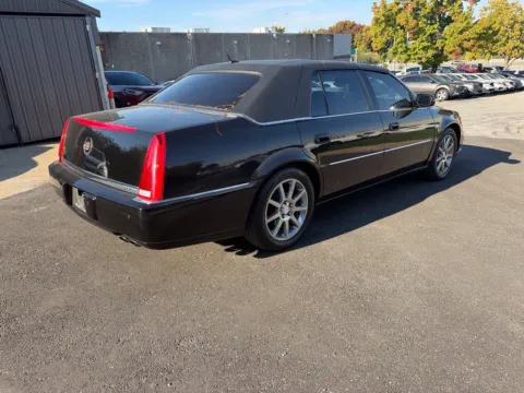 More photos of 2006 Cadillac DTS w/1SE at Acura of Overland Park, KS
