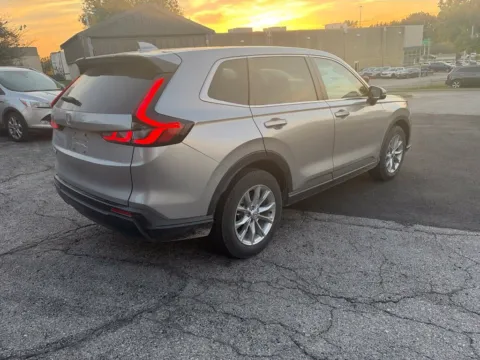 More photos of 2025 Honda CR-V EX-L at Acura of Overland Park, KS