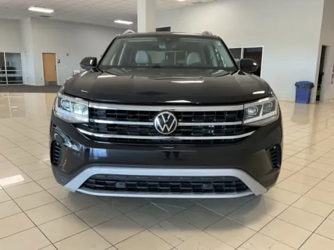 Photos of 2023 Volkswagen Atlas 3.6L V6 SEL for sale in Overland Park, KS at Acura of Overland Park