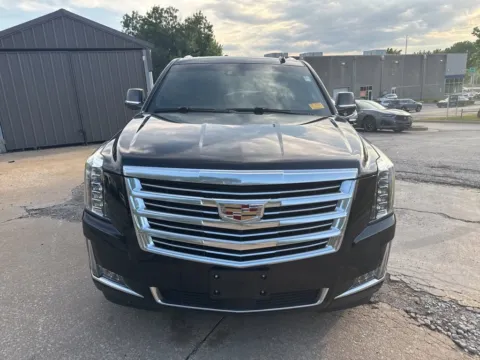 Photos of 2018 Cadillac Escalade Platinum for sale in Overland Park, KS at Acura of Overland Park