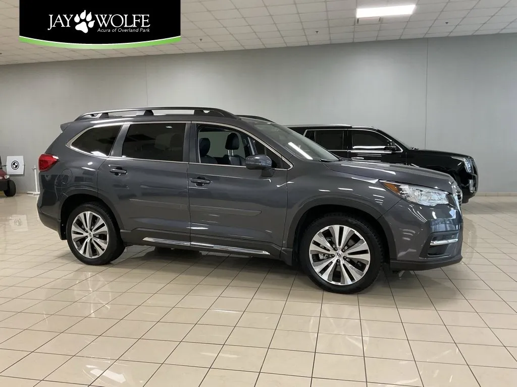 Gray 2020 Subaru Ascent Limited for sale in Overland Park, KS