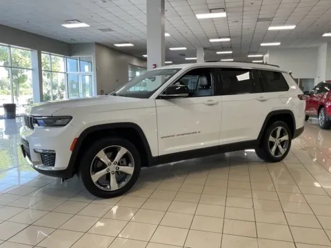 Another view of 2022 Jeep Grand Cherokee L Limited for sale in Overland Park, KS at Acura of Overland Park