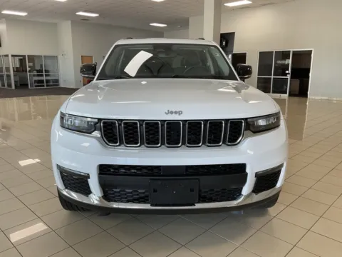 Photos of 2022 Jeep Grand Cherokee L Limited for sale in Overland Park, KS at Acura of Overland Park