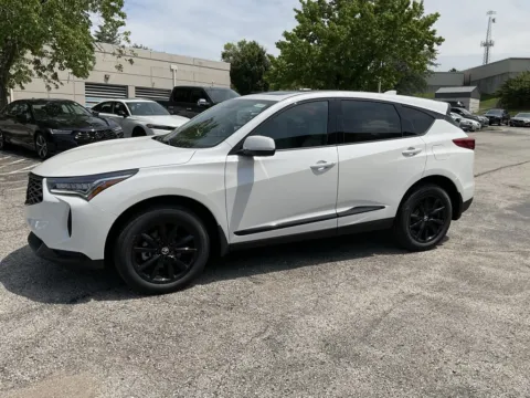 More photos of 2025 Acura RDX at Acura of Overland Park, KS