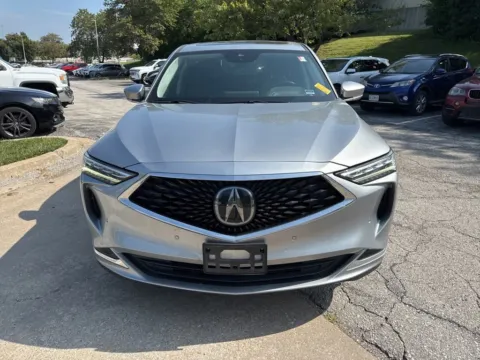 Photos of 2023 Acura MDX w/Technology Package for sale in Overland Park, KS at Acura of Overland Park