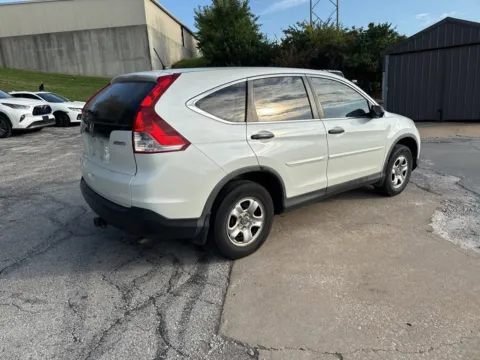 More photos of 2013 Honda CR-V LX at Acura of Overland Park, KS