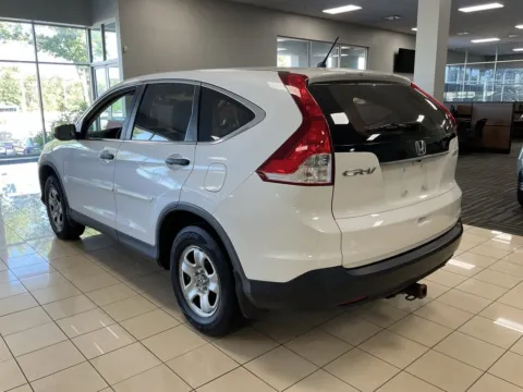 More photos of 2013 Honda CR-V LX at Acura of Overland Park, KS