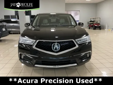 Photos of 2018 Acura MDX w/Technology Pkg for sale in Overland Park, KS at Acura of Overland Park