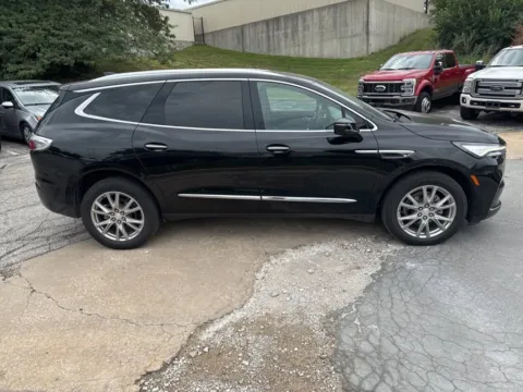More photos of 2022 Buick Enclave Premium at Acura of Overland Park, KS